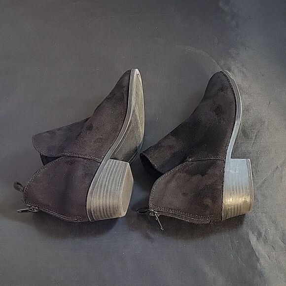 OLD NAVY G CUTOUT BASIC BACK ZIPPER CLOSURE SUEDE ROUND TOE KIDS TODDLER AN… R3 - Picture 11 of 16